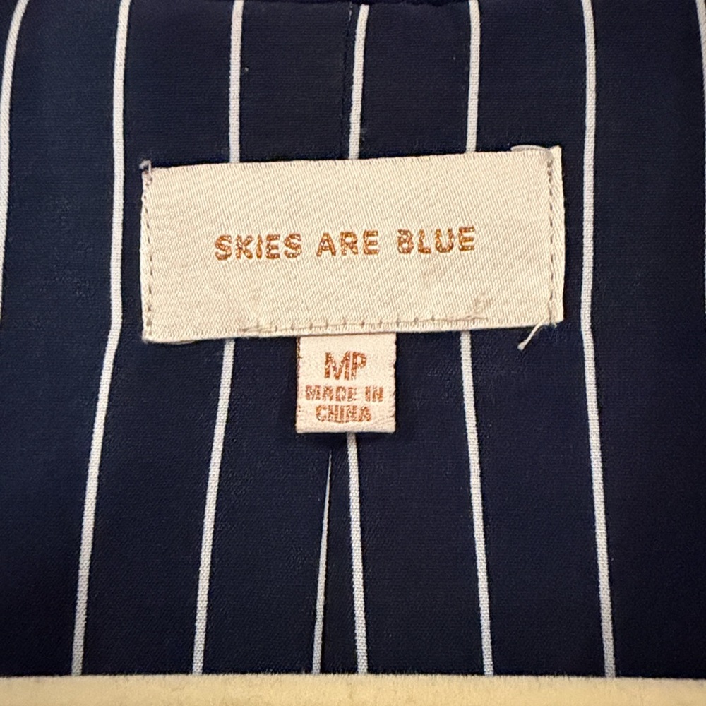 Skies Are Blue Navy Blazer - Picture 2 of 5